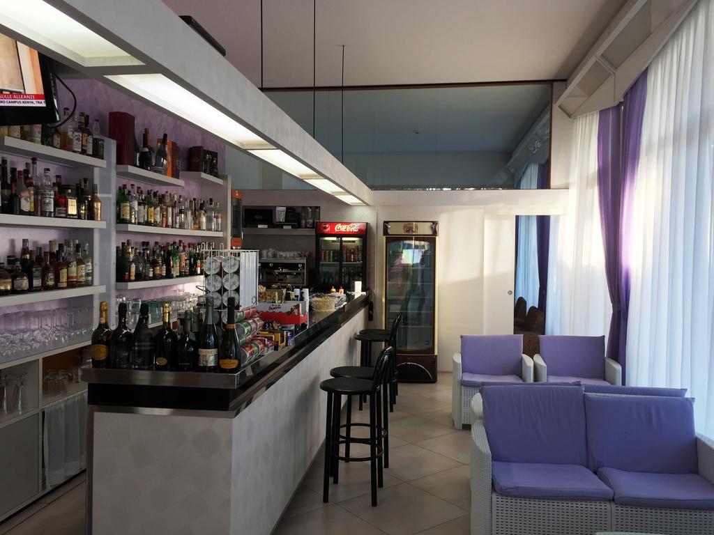 Hotel Sahara 밀라노마리티마 외부 사진