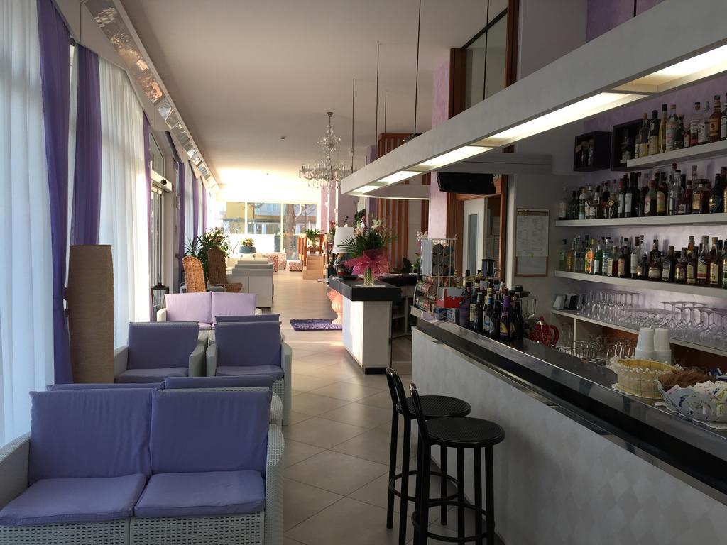 Hotel Sahara 밀라노마리티마 외부 사진