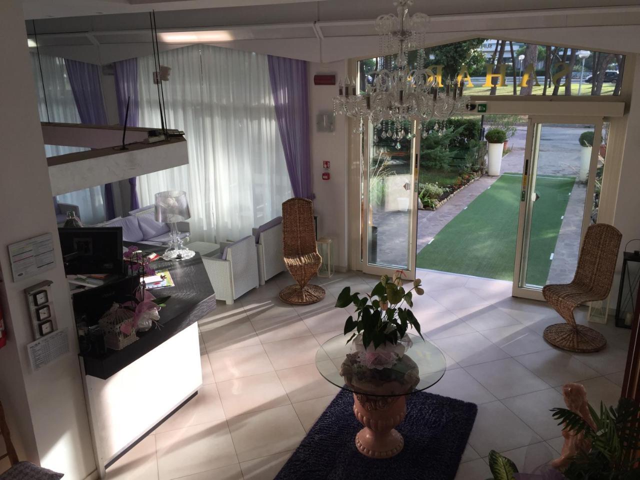 Hotel Sahara 밀라노마리티마 외부 사진